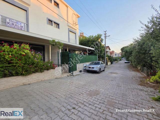 Menderes, İzmir içerisinde kiralık Villa