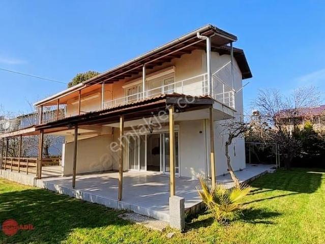 Dikili, İzmir içerisinde satılık Villa