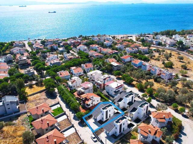 Dikili, İzmir içerisinde satılık Villa
