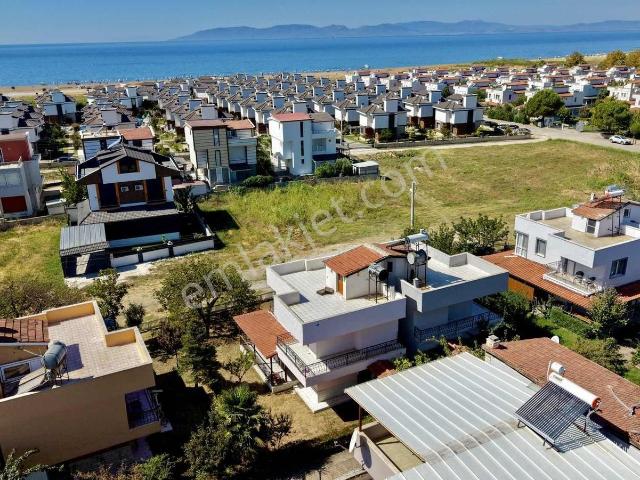 Dikili, İzmir içerisinde satılık Villa