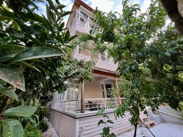Edremit, Balikesir içerisinde satılık mülk