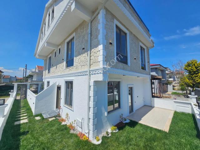 Alandere Mahallesi, Kocaali içerisinde satılık Villa