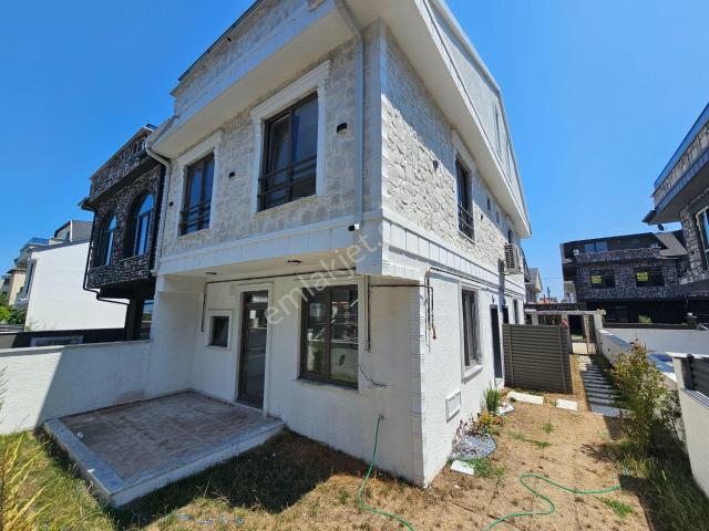 Kocaali, Sakarya içerisinde satılık Villa