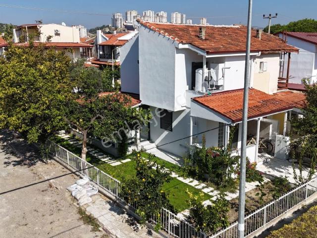Kuşadasi, Aydin içerisinde satılık Villa
