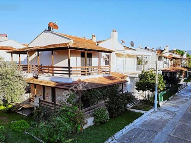 Kuşadasi, Aydin içerisinde satılık Arsa
