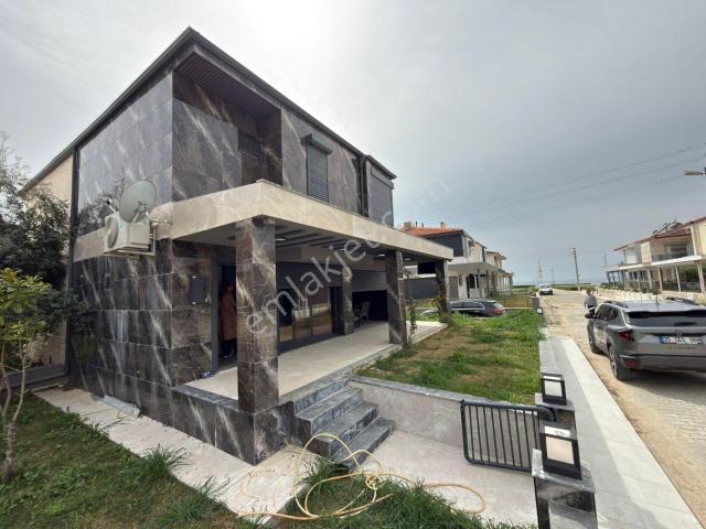 Kuşadasi, Aydin içerisinde satılık Villa