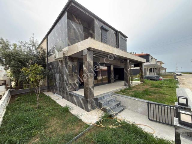 Kuşadasi, Aydin içerisinde kiralık Villa