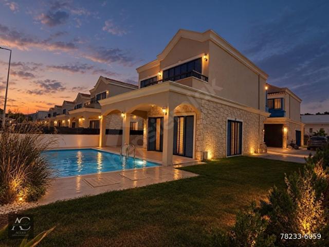 Kuşadasi, Aydin içerisinde satılık Villa