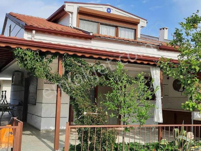 Kuşadasi, Aydin içerisinde kiralık Villa