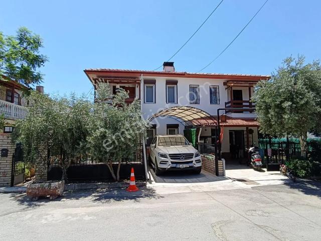Menderes, İzmir içerisinde satılık Villa