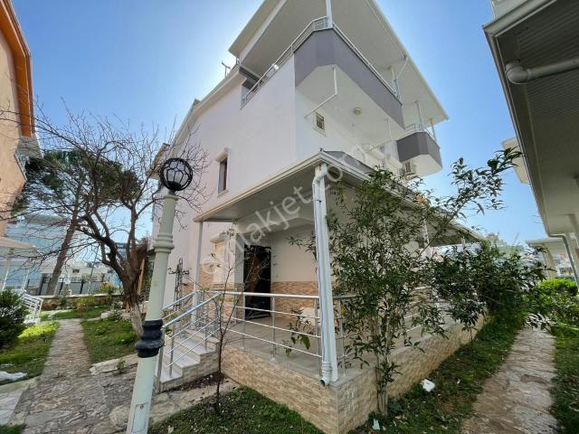 Altınkum, Didim içerisinde satılık Villa