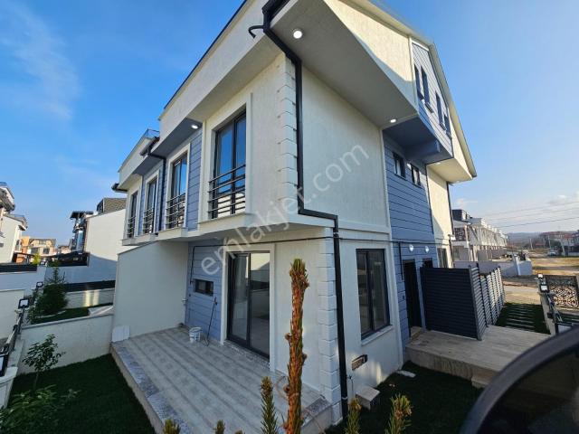 Kocaali, Sakarya içerisinde satılık Villa