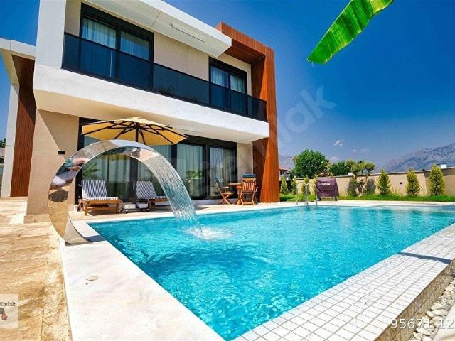 Kemer, Antalya içerisinde satılık Villa