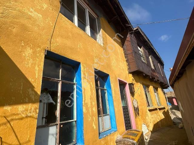 Babadağ içerisinde satılık Villa