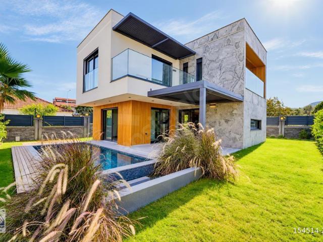 Denizli Mahallesi, Urla içerisinde satılık Villa