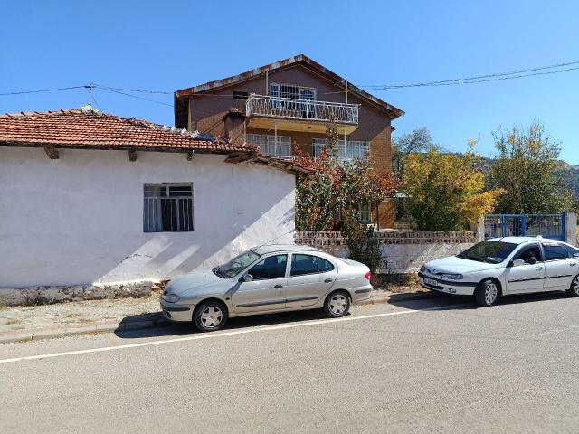 Tavas, Denizli içerisinde satılık Villa