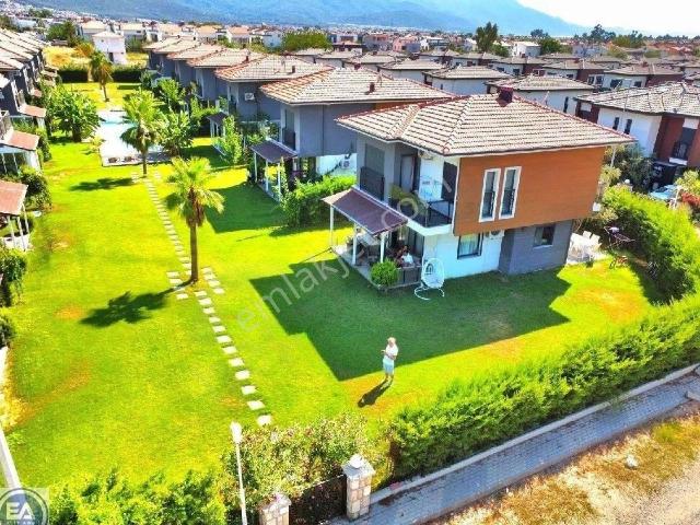 Kuşadasi, Aydin içerisinde satılık Arsa