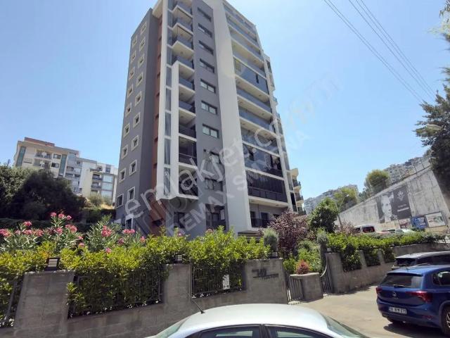 Karabağlar, İzmir içerisinde kiralık mülk