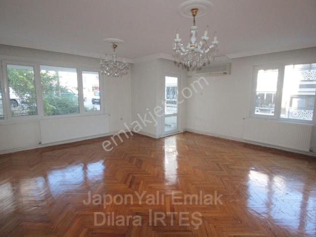Karabağlar, İzmir içerisinde kiralık mülk