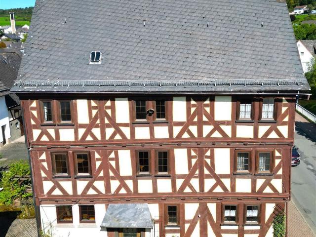 Bauernhaus kaufen in Mittenaar, Hessen