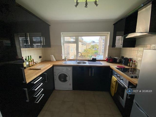 Apartment for rent in Southgate, Oakwood