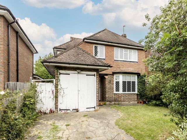 House for rent in Blackhills, Surrey