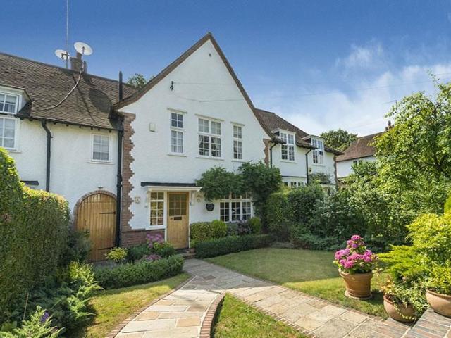 House for rent in Temple Fortune, Greater London