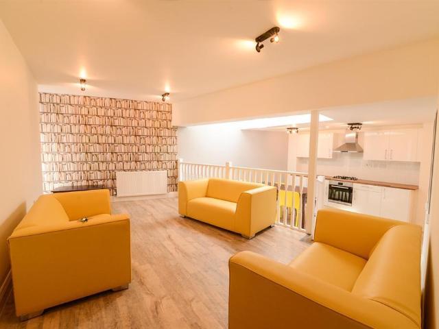 Apartment for rent in Camberwell, Greater London