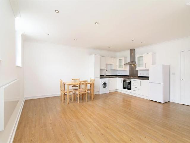 Apartment for rent in London Borough of Southwark, Greater London