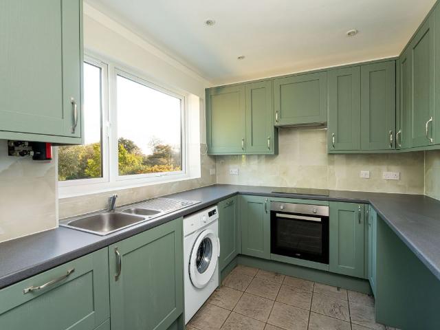 Apartment for rent in Denmark Hill, Greater London
