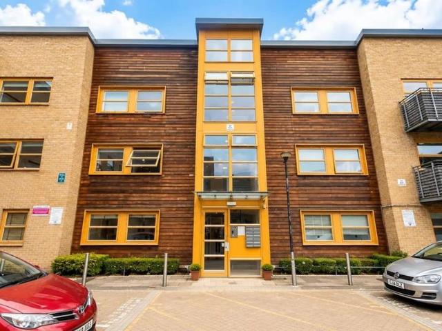 Apartment for rent in Bromley-by-Bow, Bow