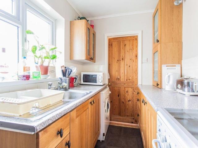 Apartment for rent in East Twerton, Dulcote