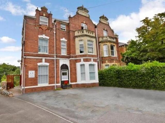 Apartment for rent in Watergate, Devon