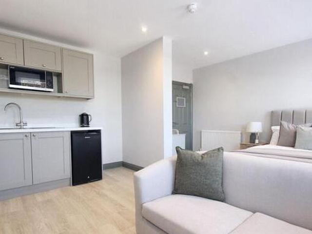House for rent in Wotton Pitch, Gloucester