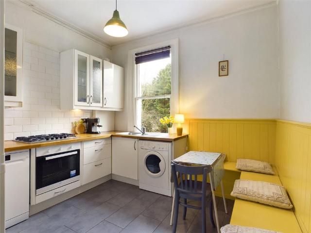 Apartment for rent in Aldrington
