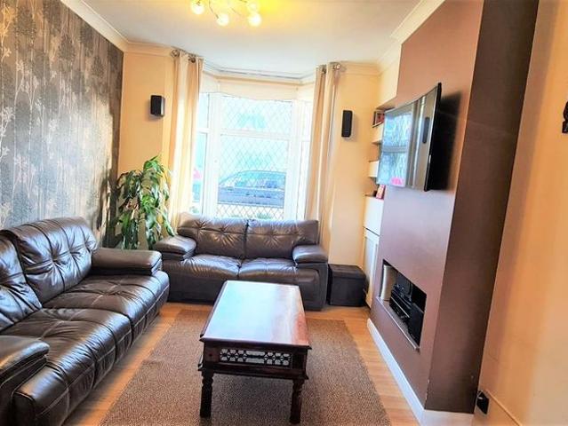 House for rent in London Borough of Croydon, Greater London