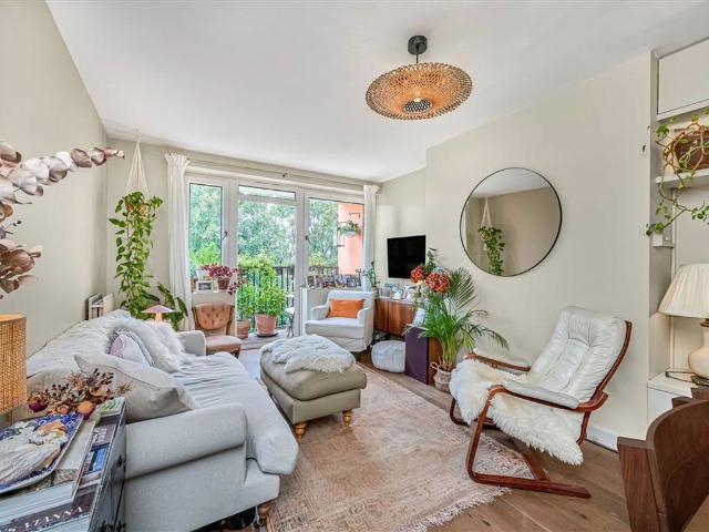 Apartment for rent in London Borough of Lewisham, Greater London