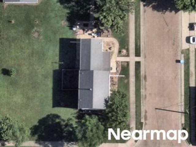 House for sale in Carbon Cliff, Illinois