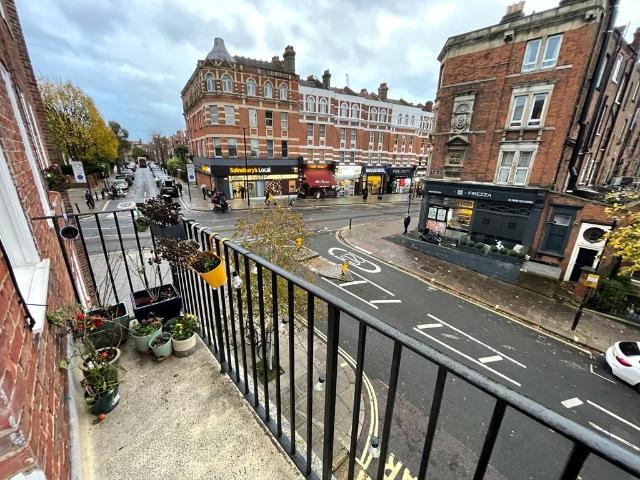 Apartment for rent in West Hampstead, Isle Of Man