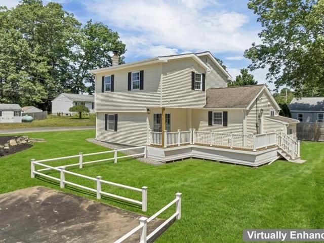 House for sale in New Hampshire
