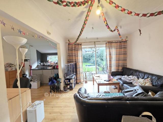 House for rent in Beckett Park, Headingley