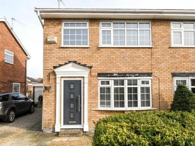 House for rent in Lyons, Greater London