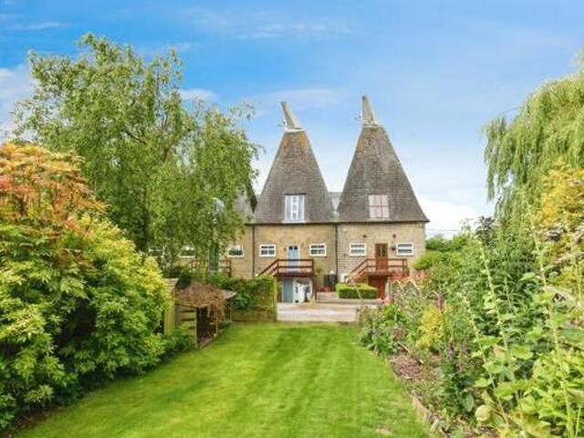 House for sale in The Bridge, Kent