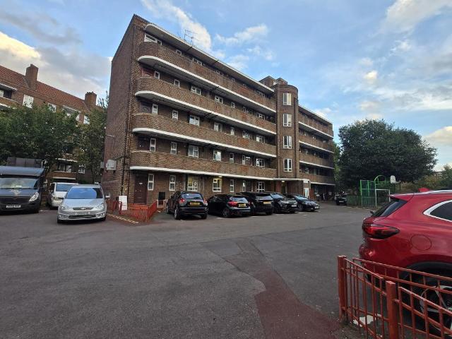 Apartment for rent in Walworth, Greater London