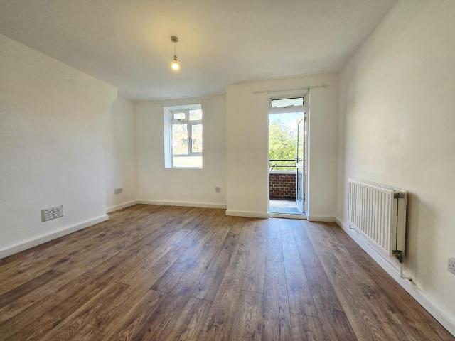Apartment for rent in Walworth, Greater London