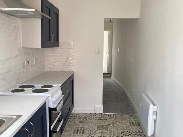 Apartment for rent in Crown Point, Tameside