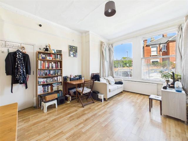 Apartment for rent in Petersham, Greater London