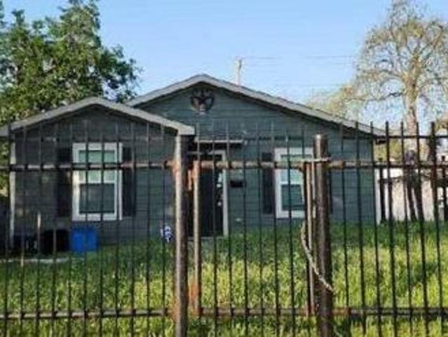 House for sale in Fort Worth