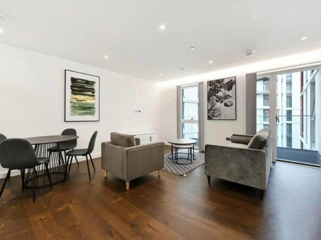 Apartment for rent in Nine Elms, Greater London