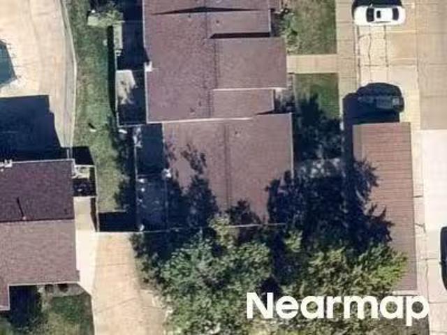 House for sale in Sterling Heights